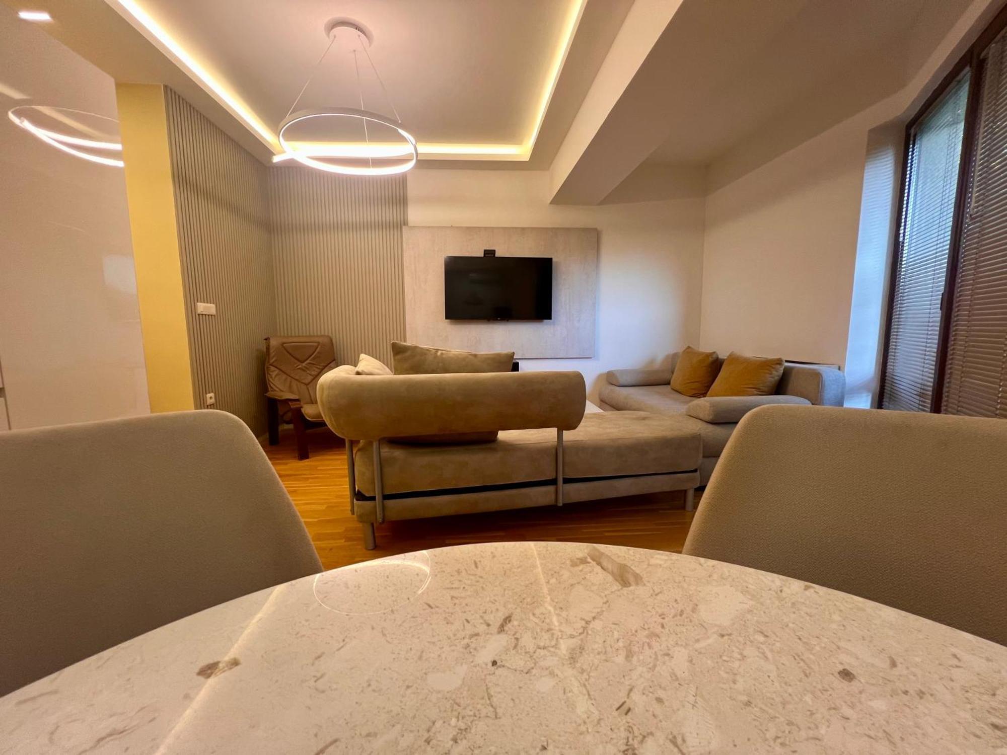 Gigi Apartment By Eluxory Skopje Exterior photo